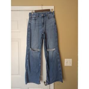 American Eagle Curvy Super High Rise Baggy Wide Leg Jeans- Size 8- Distressed